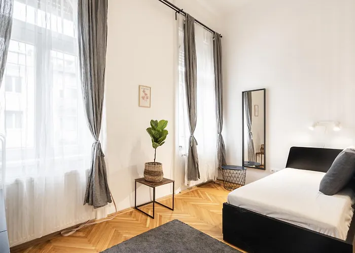 Apartament Visegradi 10