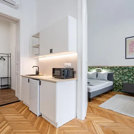 Appartement Visegradi 10 *